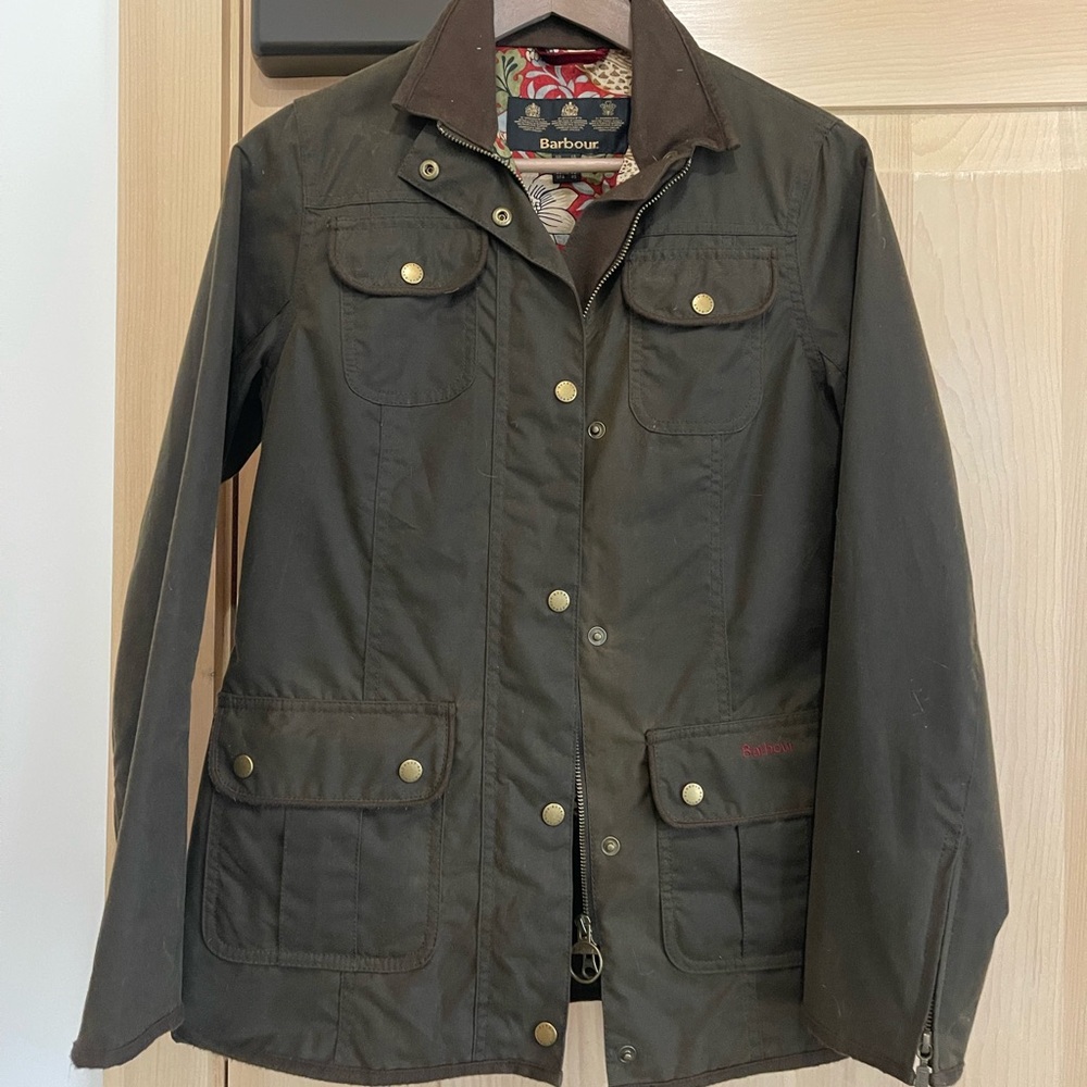 Barbour Waxed Ladies Field Jacket, UK 10 (US S)